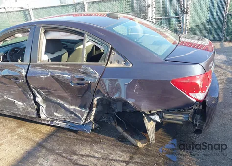 2015 Chevrolet Cruze Ls Auto z USA, uszkodzony, nr VIN 1G1PA5SH8F7260778